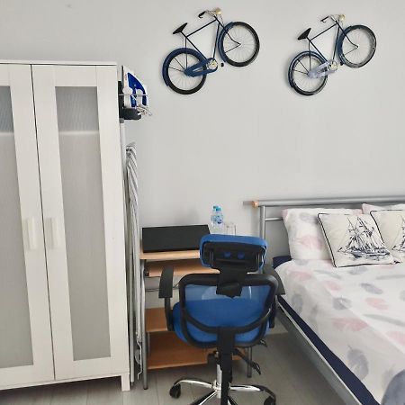 Comfortable Rooms In The House Oxford Bagian luar foto