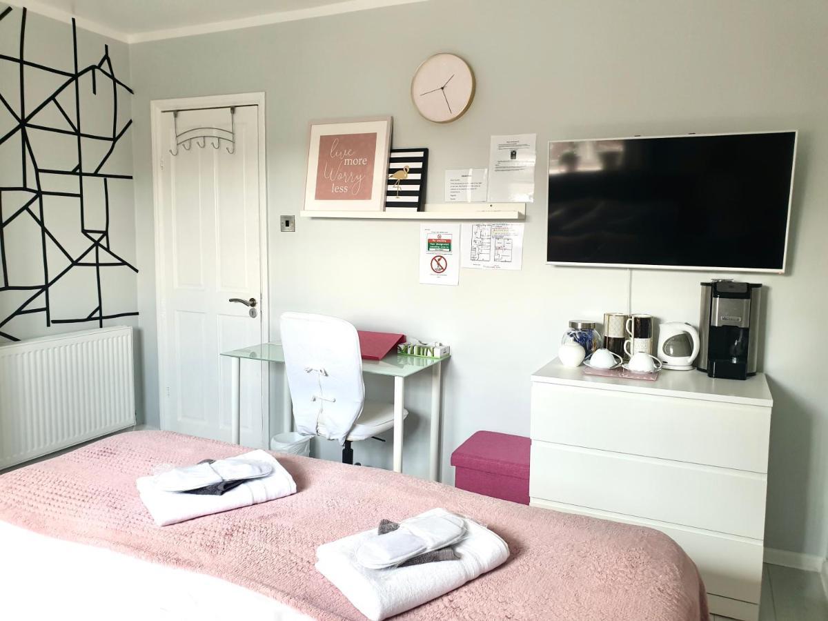 Comfortable Rooms In The House Oxford Bagian luar foto
